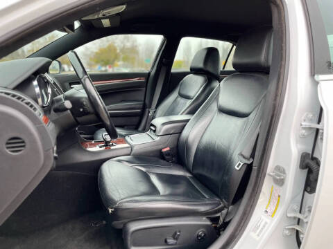 2012 Chrysler 300 Limited