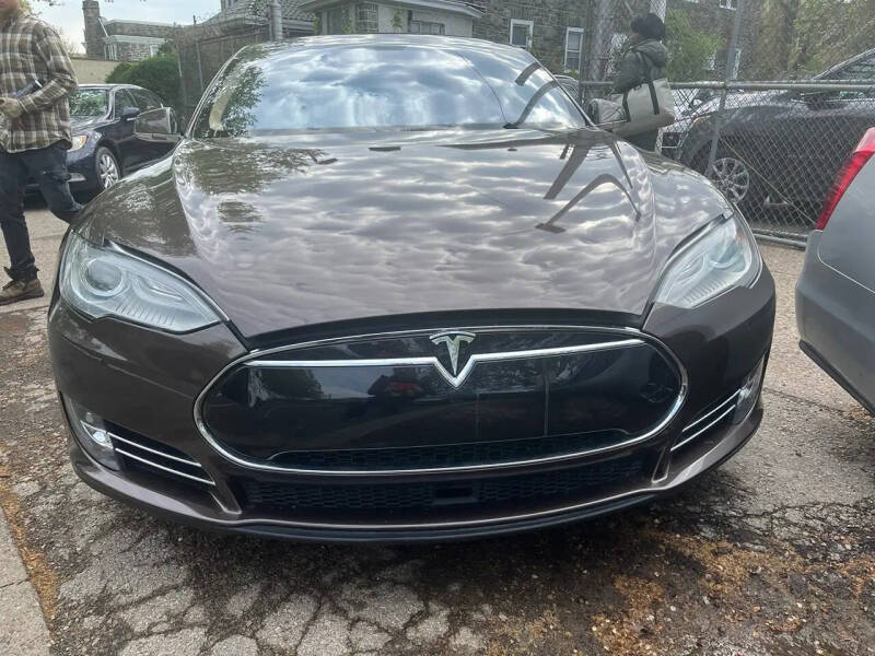 2014 Tesla Model S 85