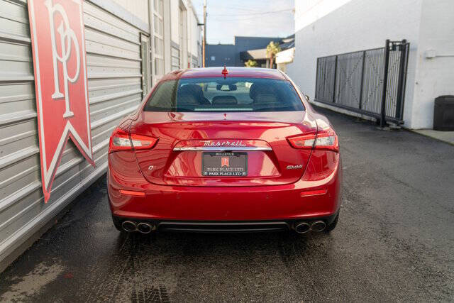2016 Maserati Ghibli 42