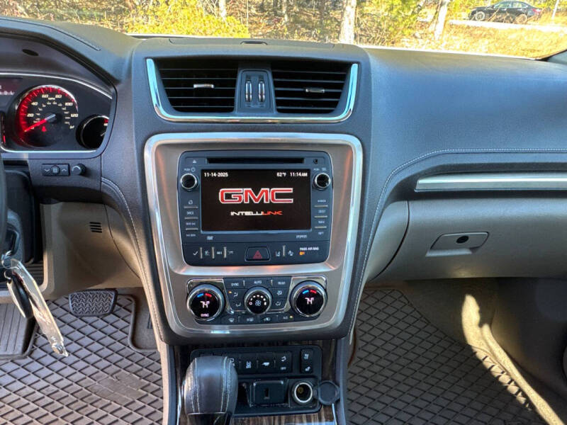 2016 GMC Acadia Denali