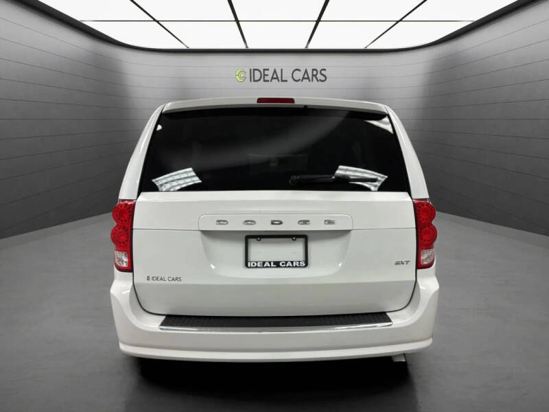 2015 Dodge Grand Caravan SXT