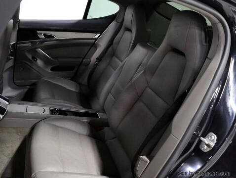 2012 Porsche Panamera