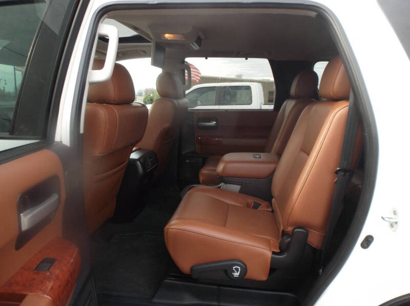 2019 Toyota Sequoia Platinum