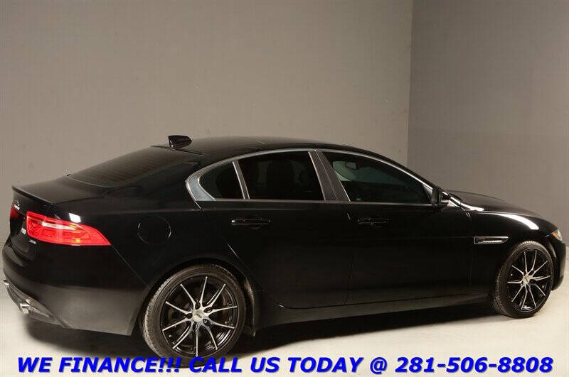 2017 Jaguar XE 25t Premium