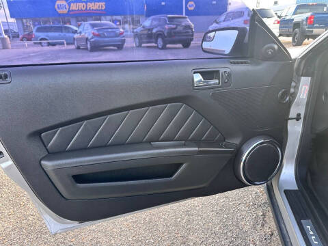 2012 Ford Mustang GT Premium