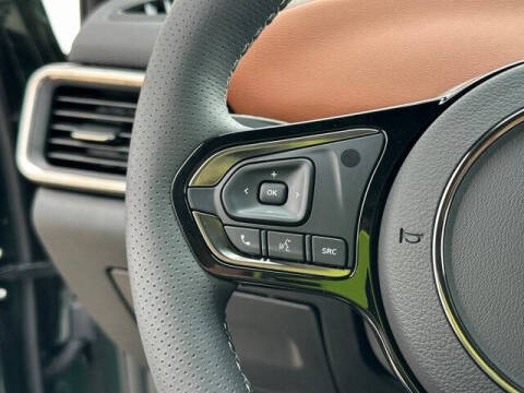 2025 VinFast VF8 Plus