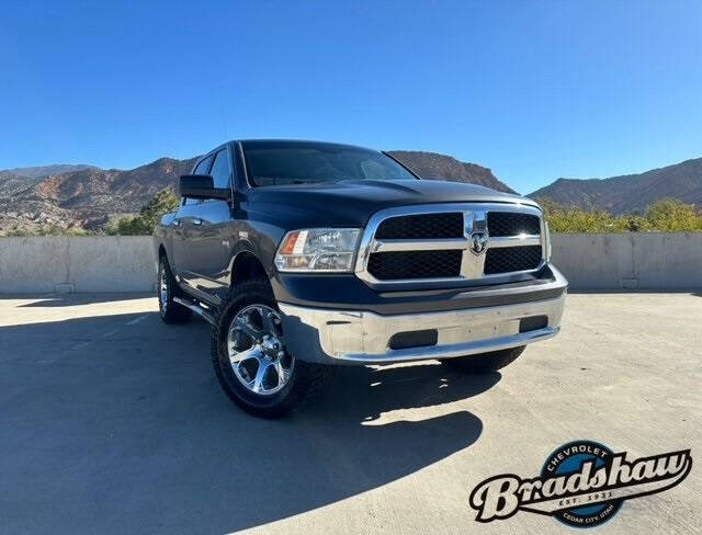 2016 RAM 1500 SLT