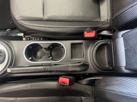 2012 Volkswagen Beetle 2.5L