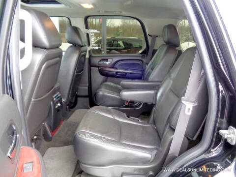 2012 Cadillac Escalade Luxury