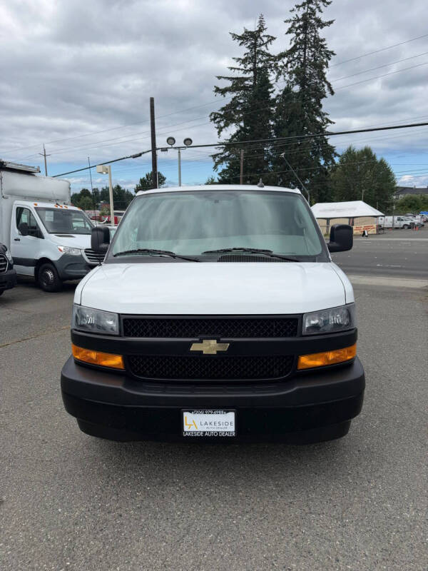 2021 Chevrolet Express 2500