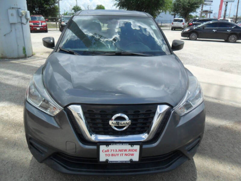 2020 Nissan Kicks S