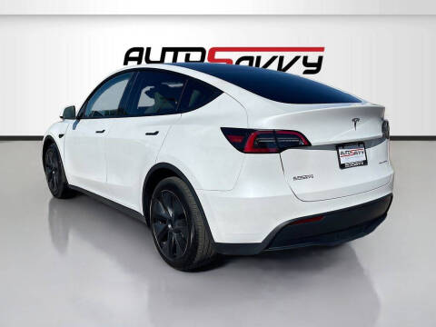 2025 Tesla Model Y Long Range