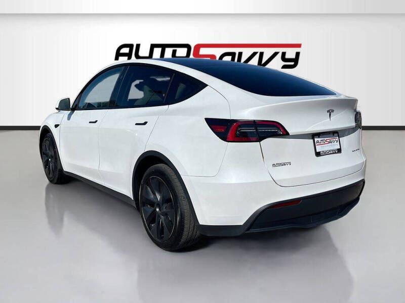2025 Tesla Model Y Long Range