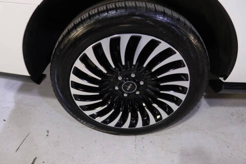 2020 Lincoln Navigator Black Label