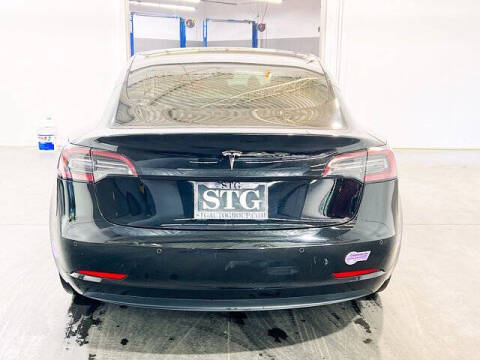 2018 Tesla Model 3 Mid Range