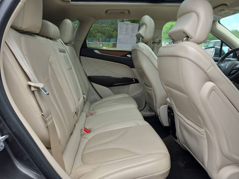 2017 Lincoln MKC Select