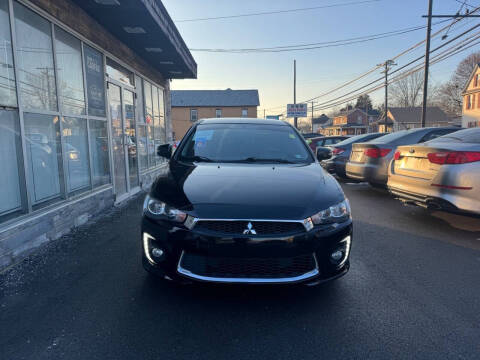 2016 Mitsubishi Lancer ES