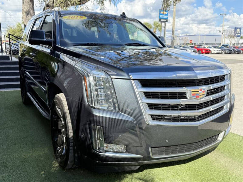 2019 Cadillac Escalade Luxury