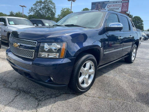 2009 Chevrolet Avalanche for sale at United Luxury Motors in Stone Mountain GA