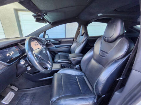 2016 Tesla Model X 90D