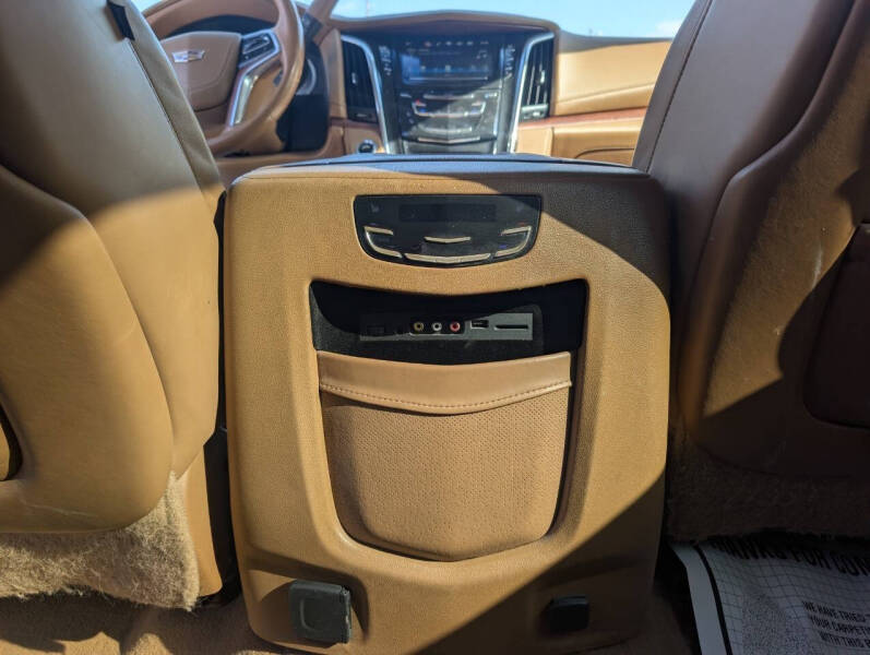 2016 Cadillac Escalade ESV Platinum