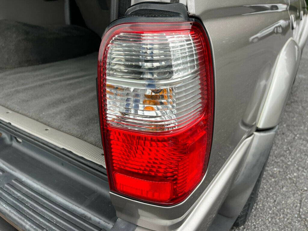 2002 Toyota 4Runner 41