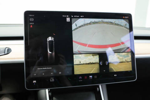 2019 Tesla Model 3 Mid Range