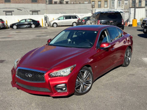 2015 Infiniti Q50 Sport