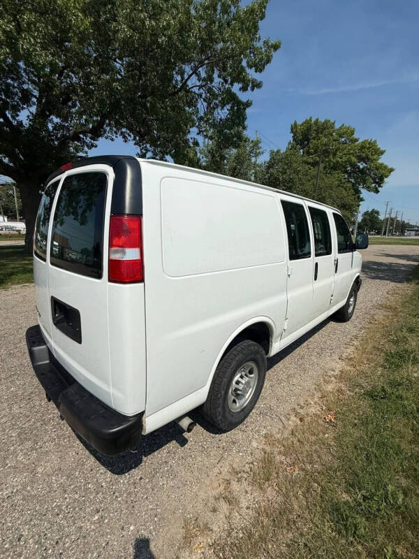 2019 Chevrolet Express 2500