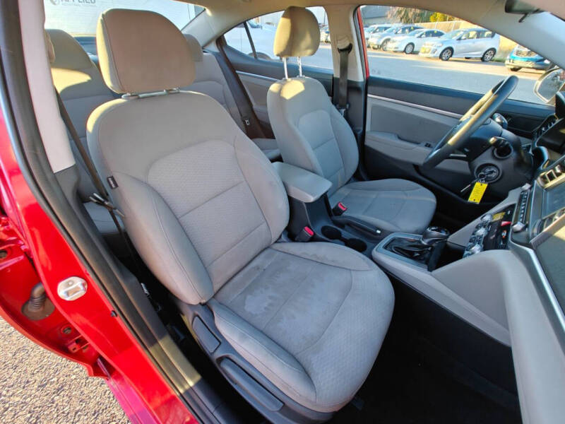 2020 Hyundai Elantra