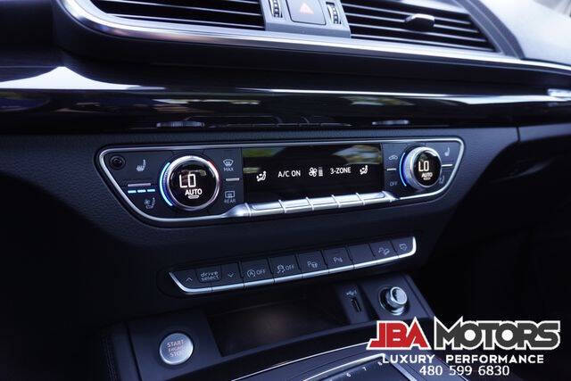 2019 Audi Q5 quattro Prestige 45 TFSI