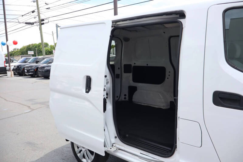 2019 Nissan NV200