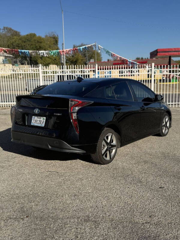 2016 Toyota Prius Four