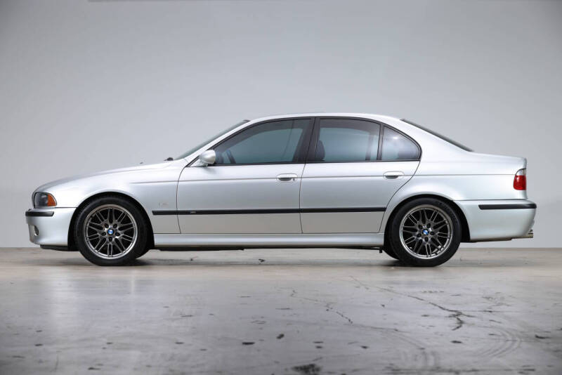 2003 BMW M5