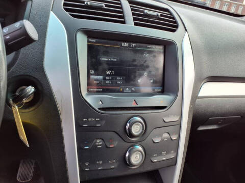 2011 Ford Explorer XLT