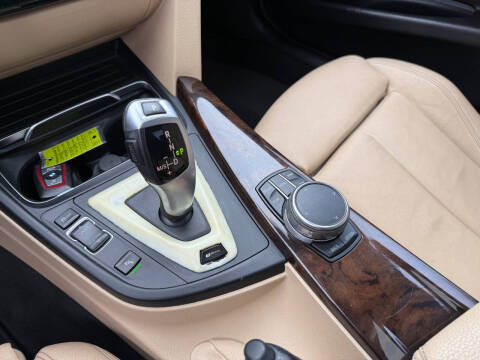 2017 BMW 3 Series 330e iPerformance