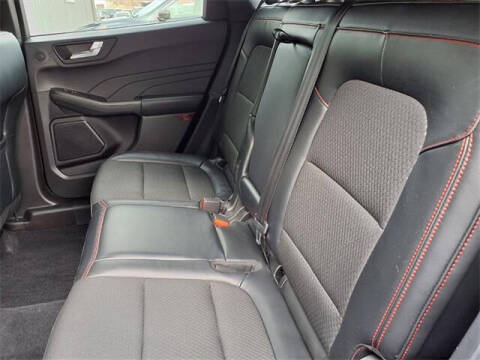 2023 Ford Escape ST-Line Select