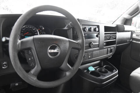 2017 GMC Savana 2500