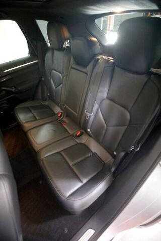 2014 Porsche Cayenne GTS