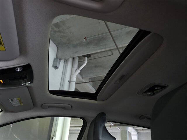 2023 Kia Niro EX Touring