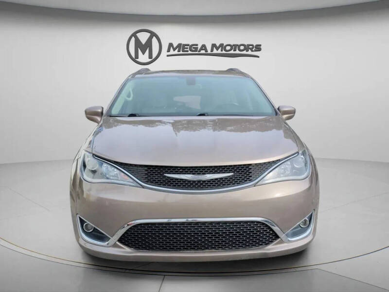 2017 Chrysler Pacifica