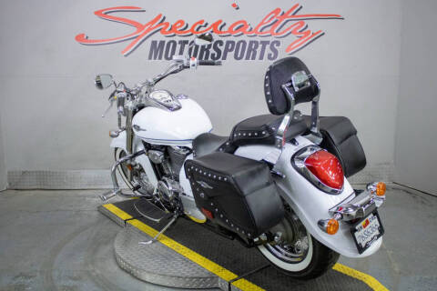 2023 Suzuki Boulevard C50T
