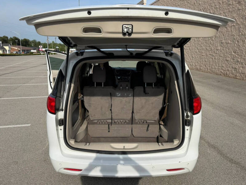 2017 Chrysler Pacifica Touring