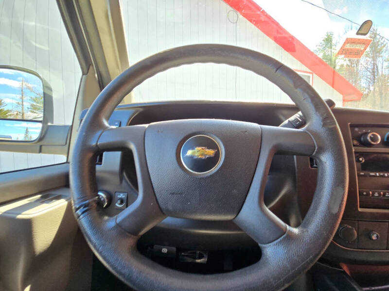 2017 Chevrolet Express 2500