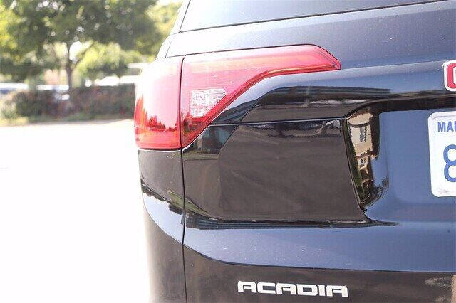 2019 GMC Acadia SLT-1