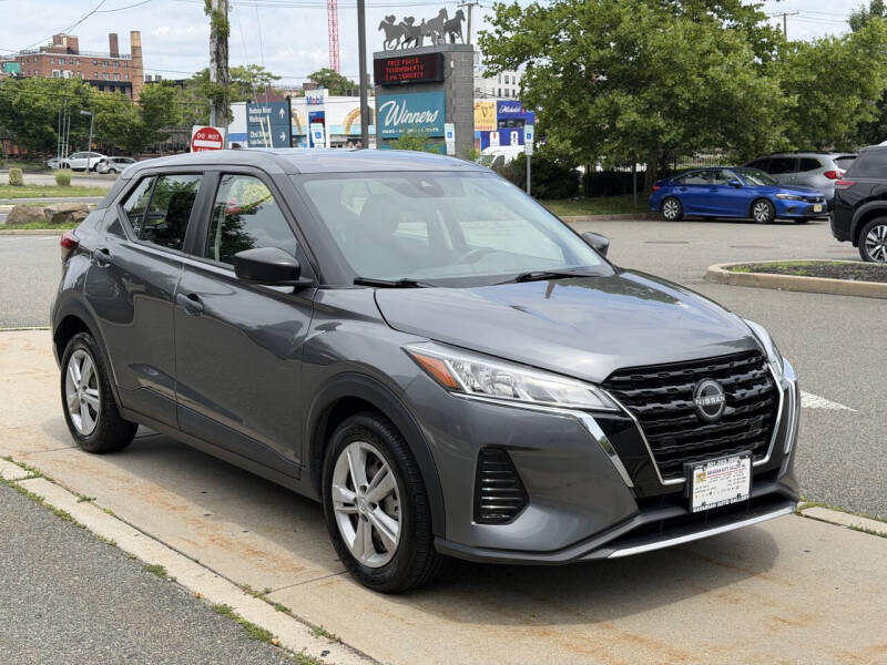 2023 Nissan Kicks S