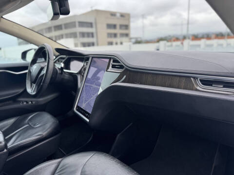 2013 Tesla Model S