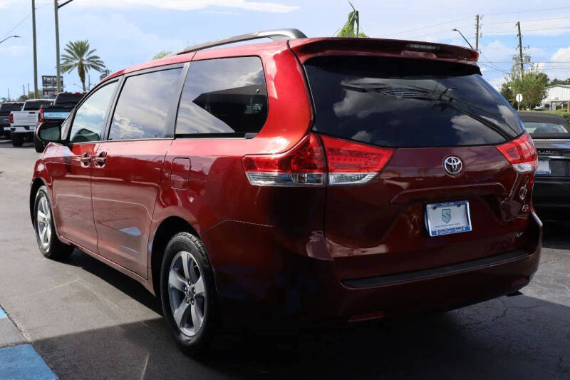 2014 Toyota Sienna