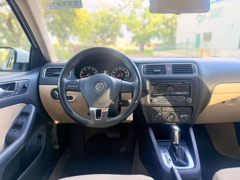 2012 Volkswagen Jetta