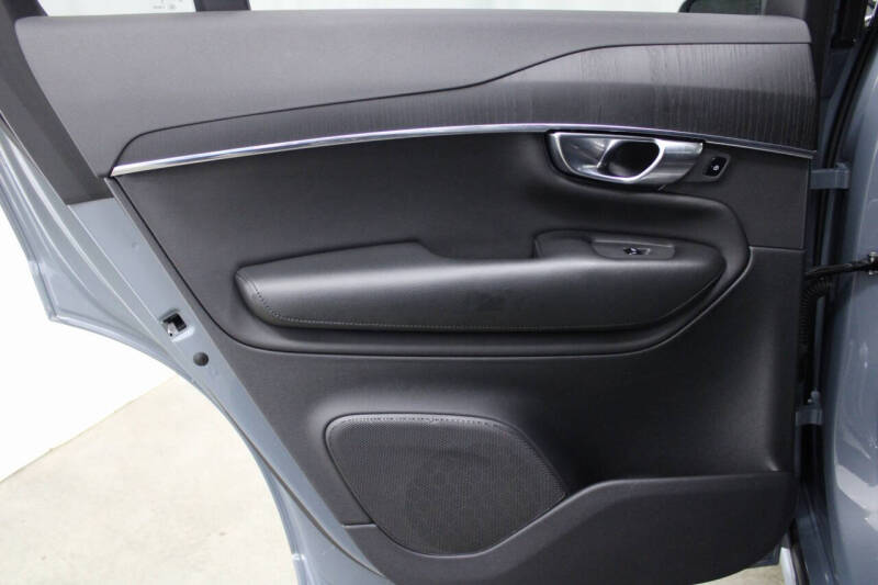 2020 Volvo XC90 T5 Momentum